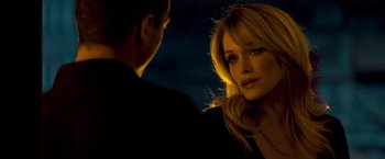 Movie still from “Goal! The Dream Begins” (2005), directed by Michael Winterbottom – A man and a woman are standing in the dark; Close Up shot, Over the shoulder angle