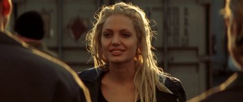 Movie still from “Gone in 60 Seconds” (2000), directed by Dominic Sena – A person with dreadlocks; Close Up shot, Over the shoulder angle