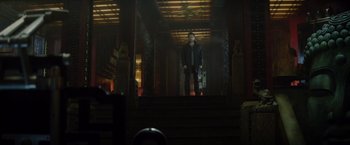 Movie still from “Total Recall” (2012), directed by Len Wiseman – Wide shot, Low angle